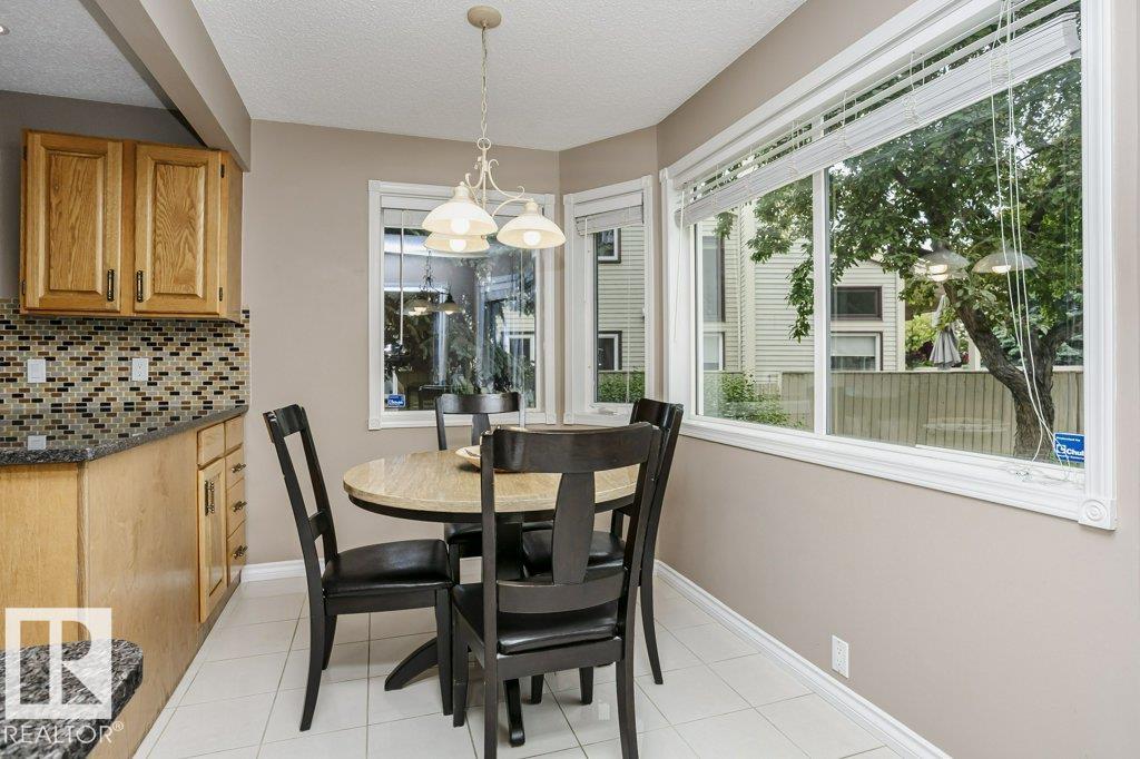 Photo 30 of 1027 109 St Nw, Edmonton AB