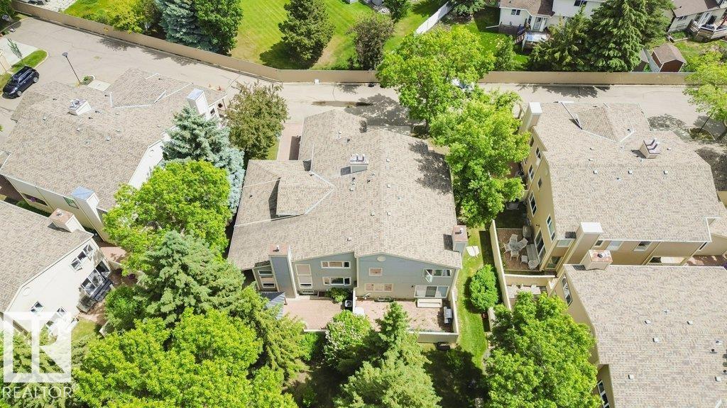 Photo 65 of 1027 109 St Nw, Edmonton AB