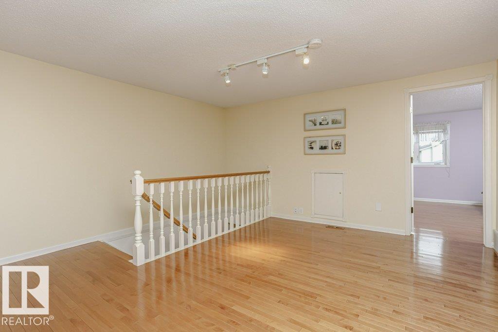 Photo 56 of 1027 109 St Nw, Edmonton AB