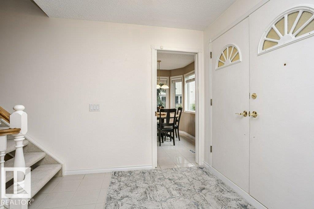 Photo 34 of 1027 109 St Nw, Edmonton AB