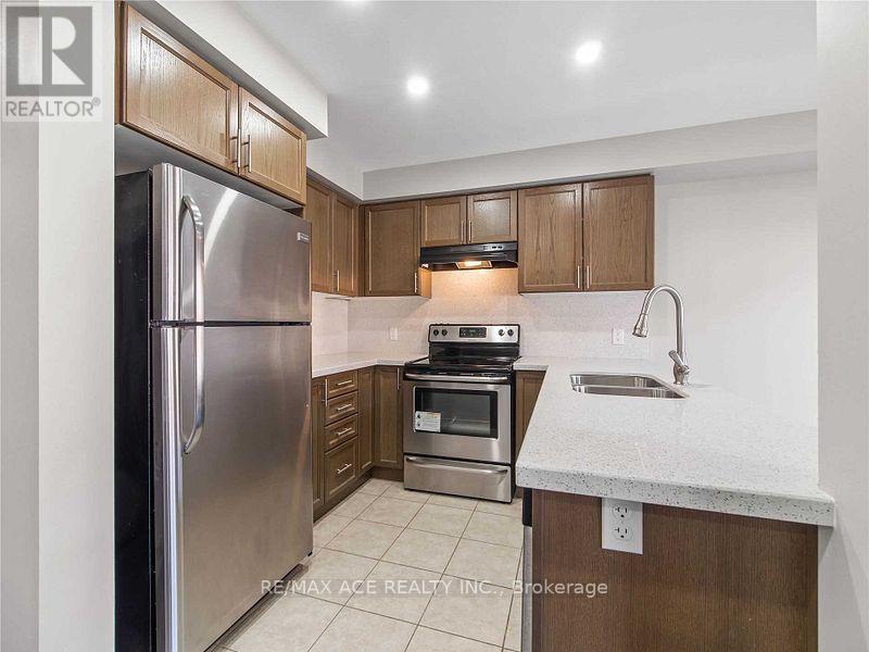 Photo 20 of 2452 Steeplechase Street, Oshawa ON