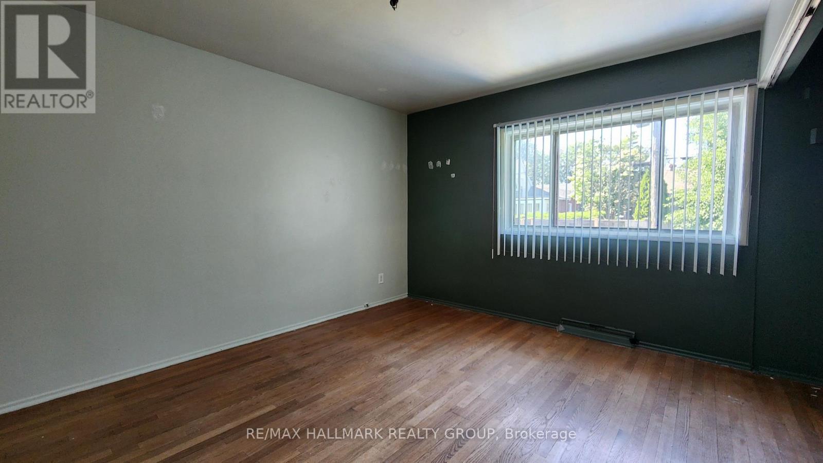 Photo 39 of 447 Roger Road, Ottawa ON