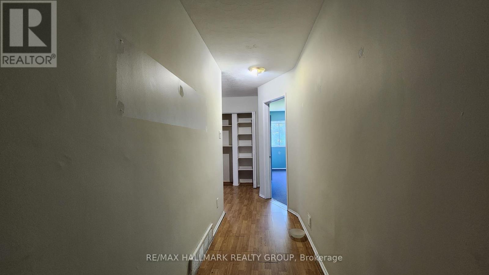 Photo 13 of 447 Roger Road, Ottawa ON
