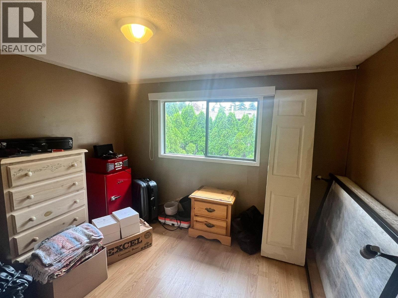 197 1999 97 Highway South, Kelowna