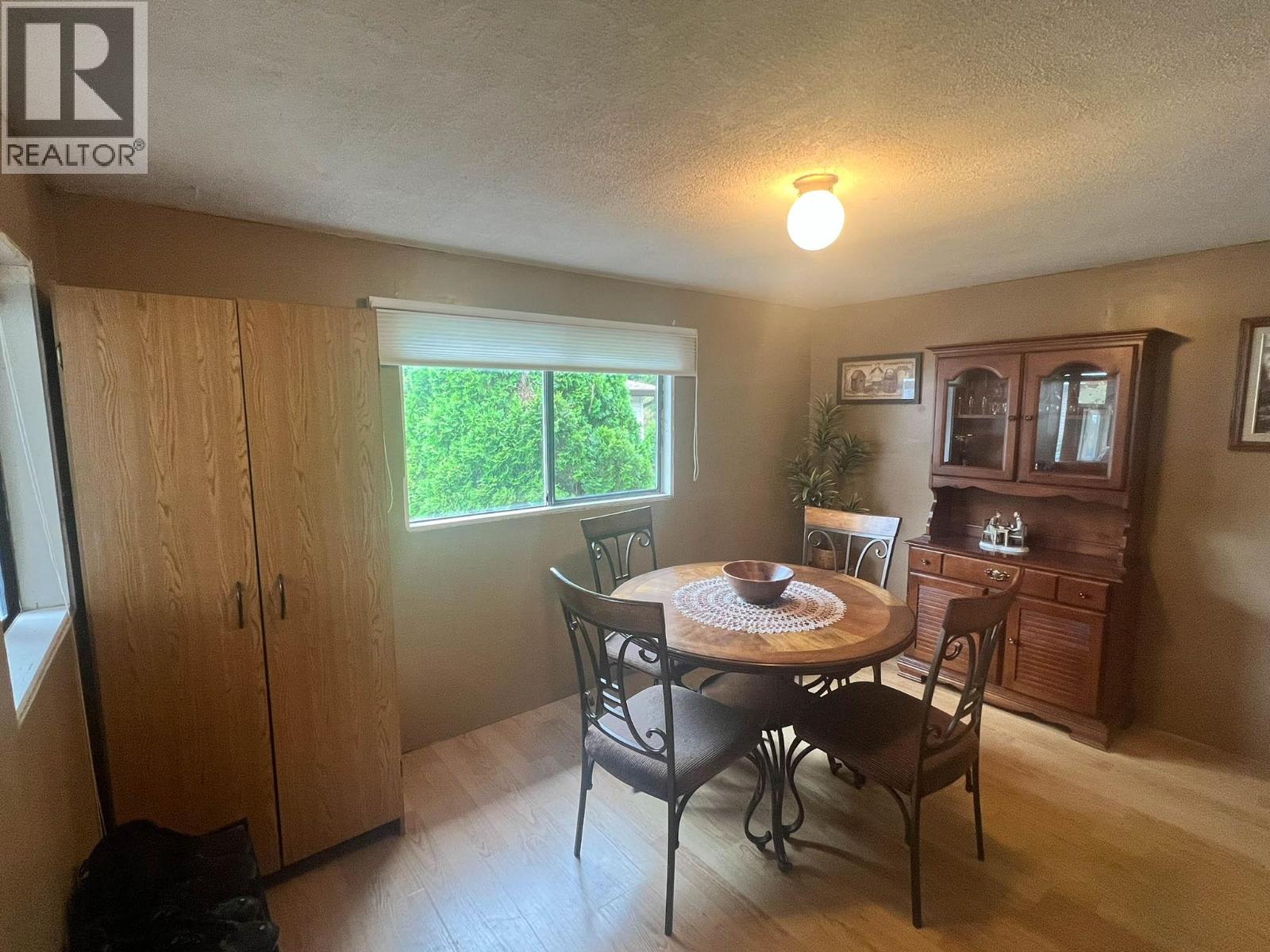 197 1999 97 Highway South, Kelowna
