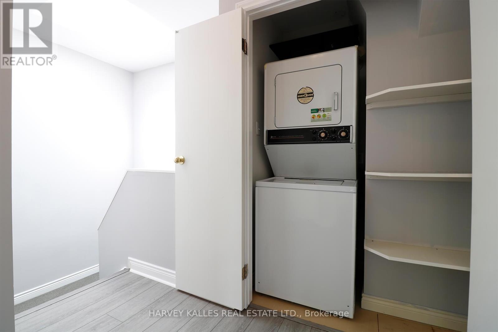 Photo 7 of C 1424 Bayview Avenue, Toronto ON