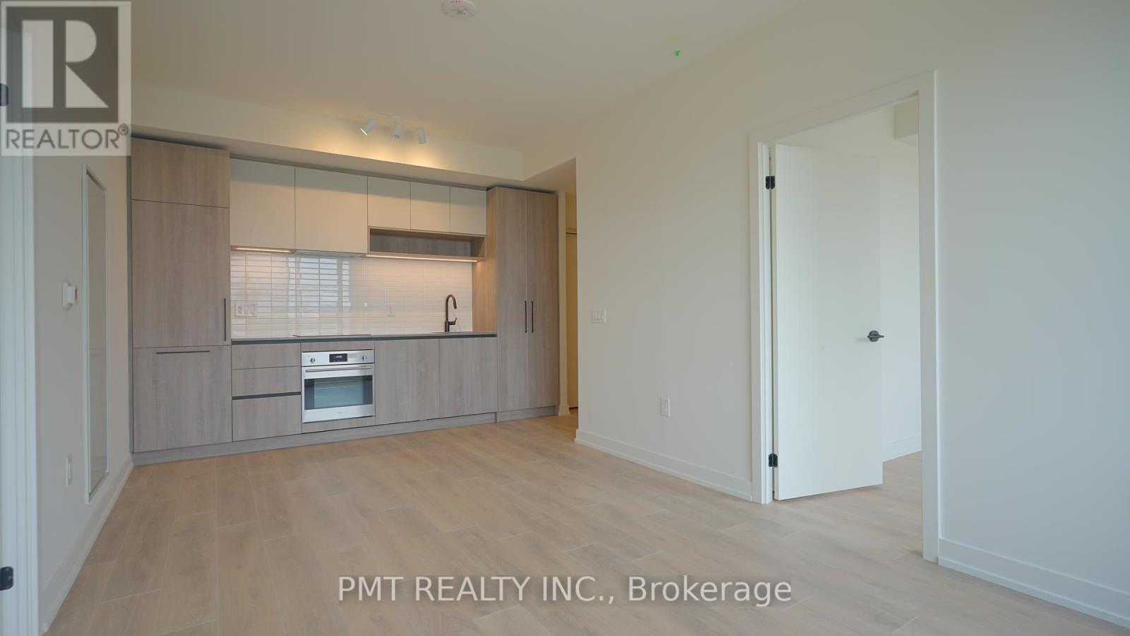 Photo 13 of 1411 181 Sterling Road, Toronto ON