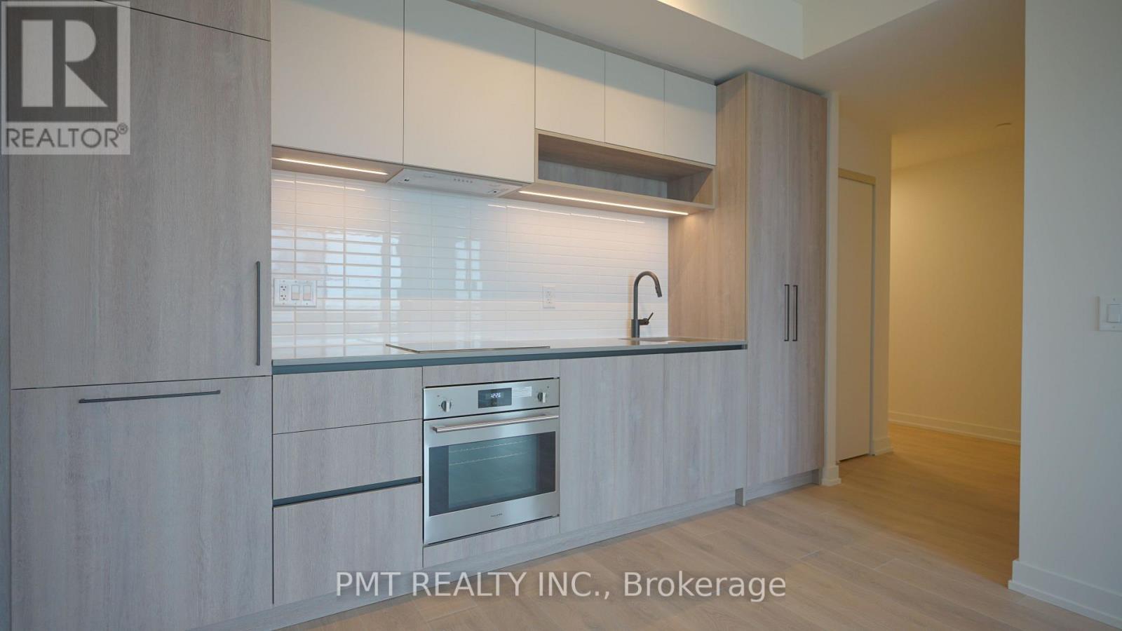 Photo 18 of 1411 181 Sterling Road, Toronto ON