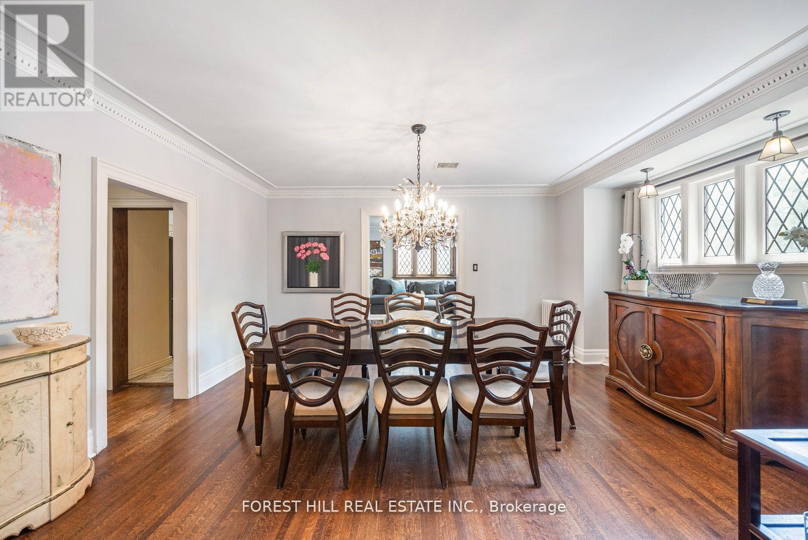 Photo 10 of 39 Ava Road, Toronto ON