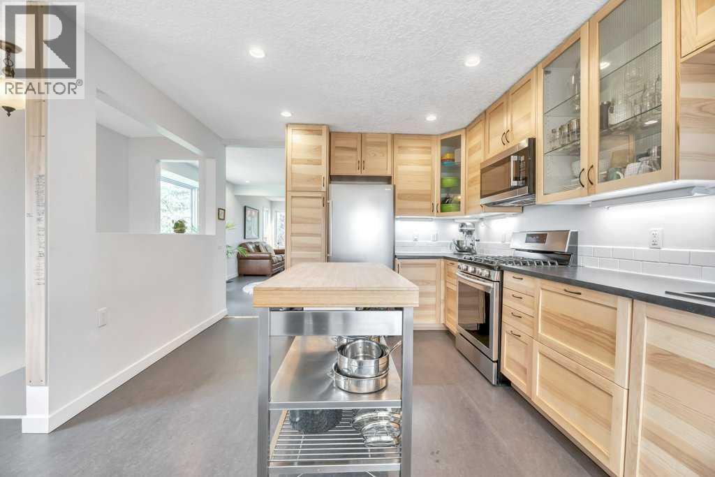 Photo 2 of 243071 Range Road 255, Rural Wheatland County AB