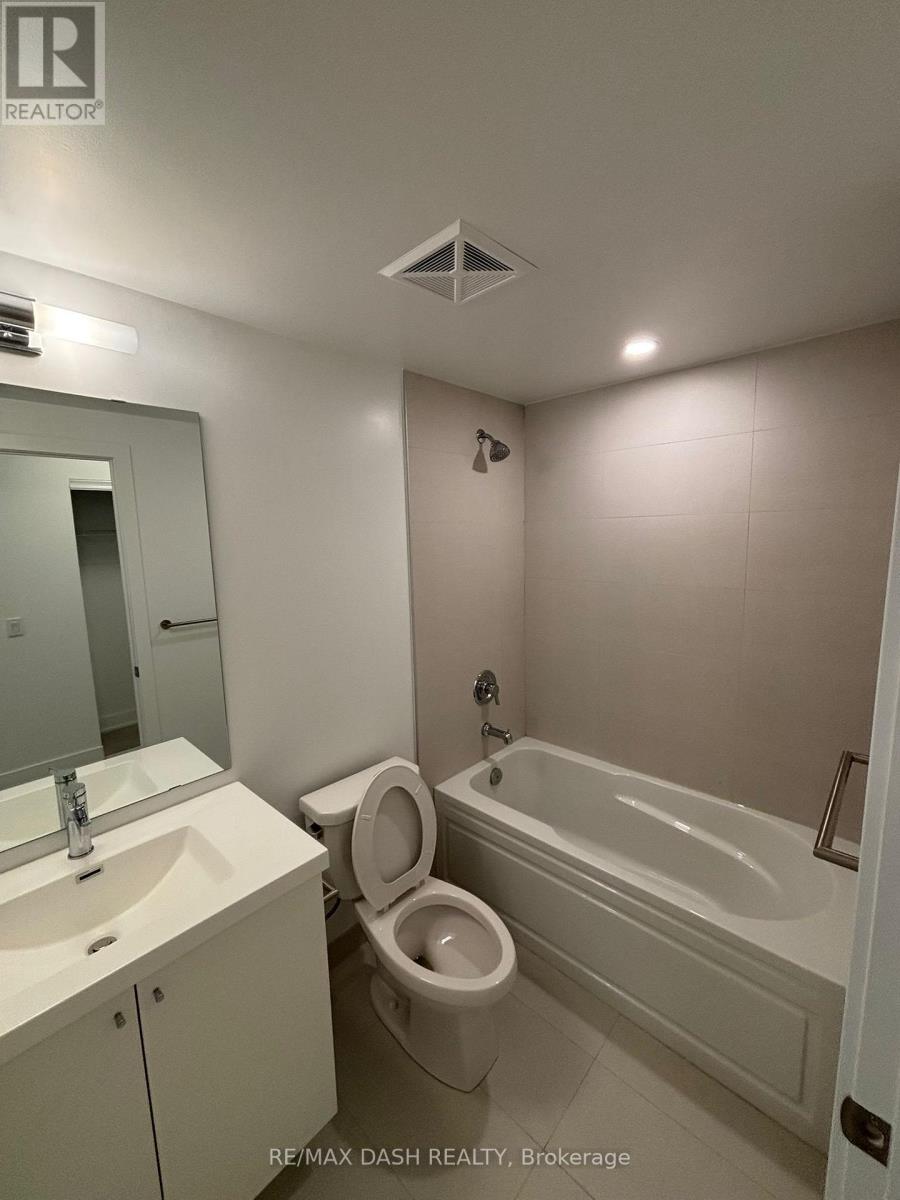 Photo 1 of 352 2425 Simcoe Street N, Oshawa ON