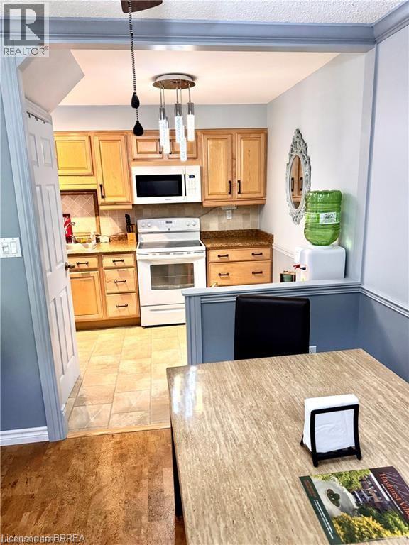 Photo 20 of 36 Hayhurst Road Unit 160, Brantford ON