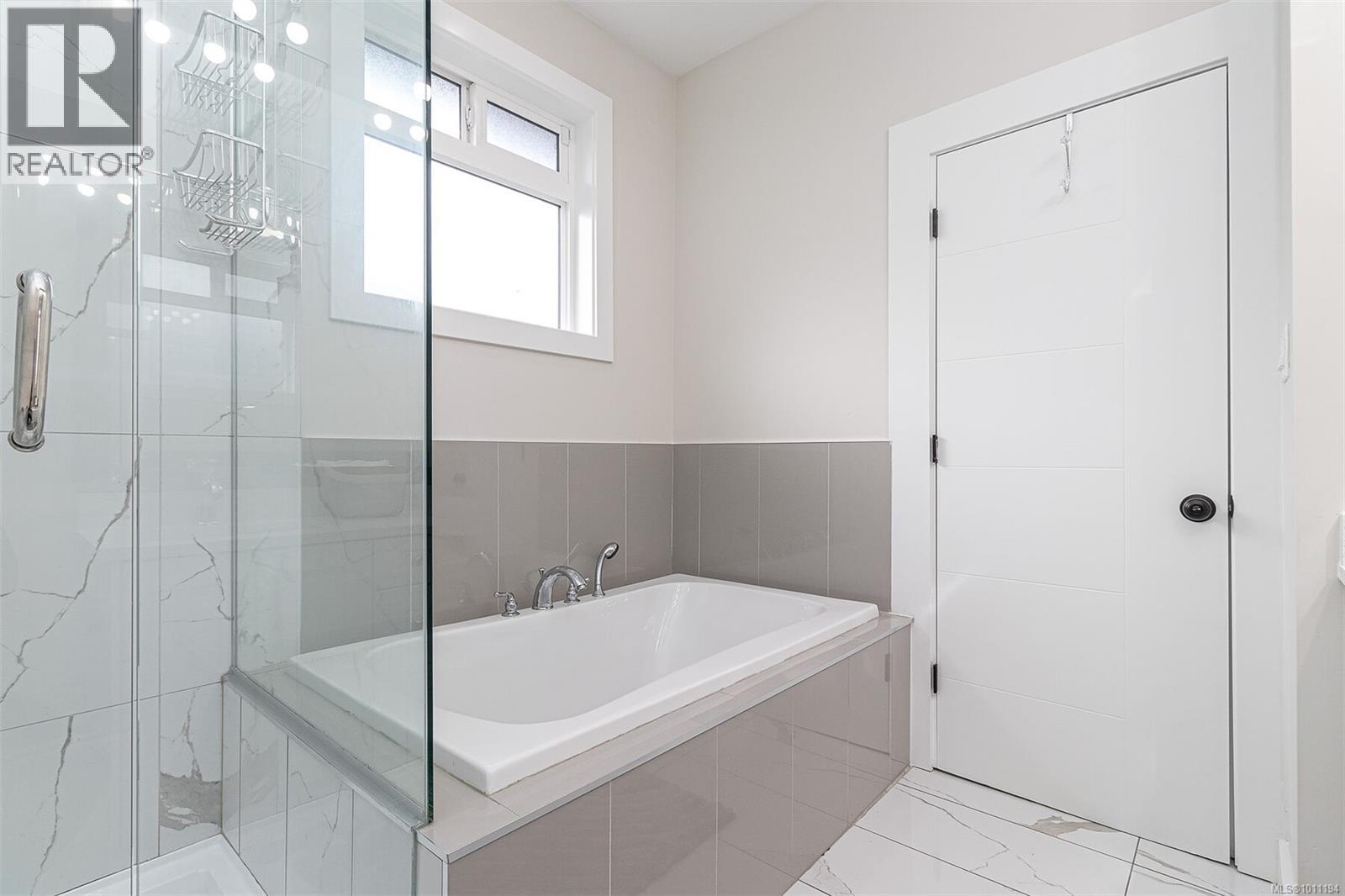 Photo 45 of 3765 Marjorie Way, Nanaimo BC