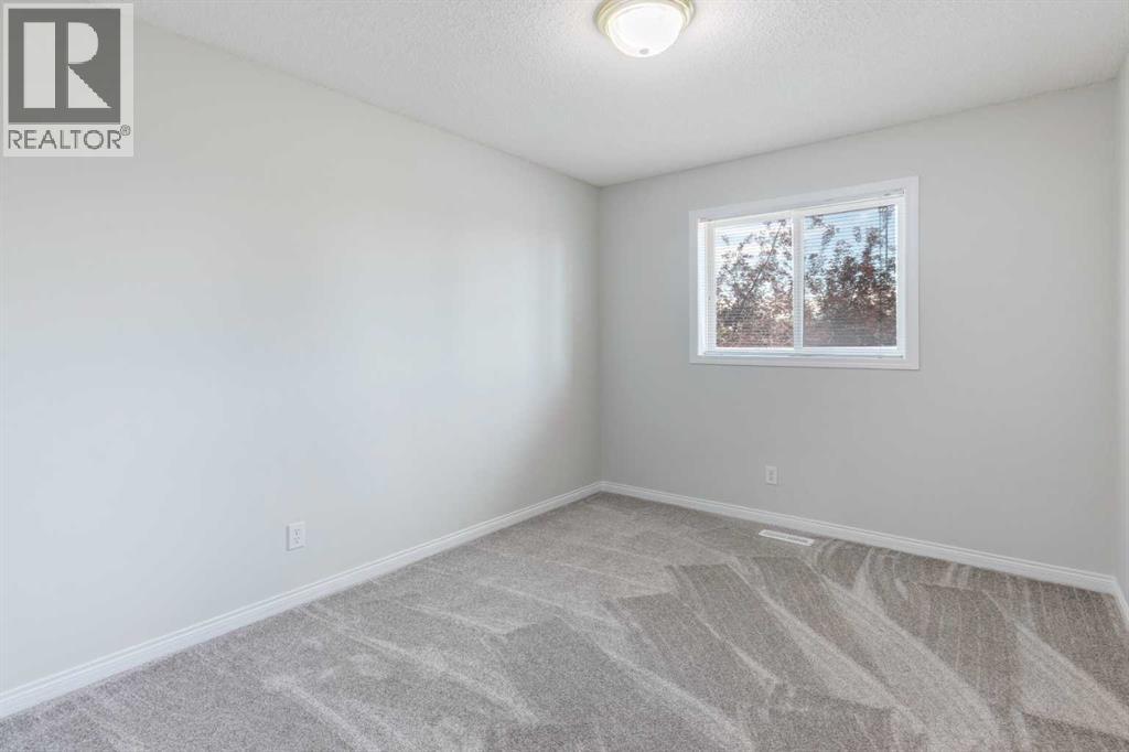 Photo 25 of 26 Rocky Ridge Heights Nw, Calgary AB
