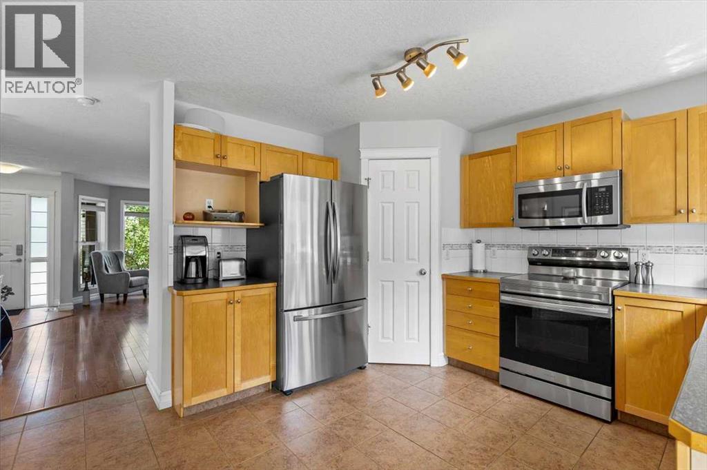 Single Family House for Sale in  Eversyde Circle SW Evergreen Calgary 