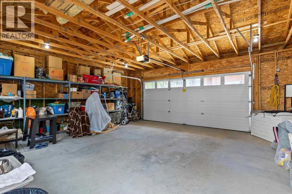Single Family House for Sale in  Eversyde Circle SW Evergreen Calgary 