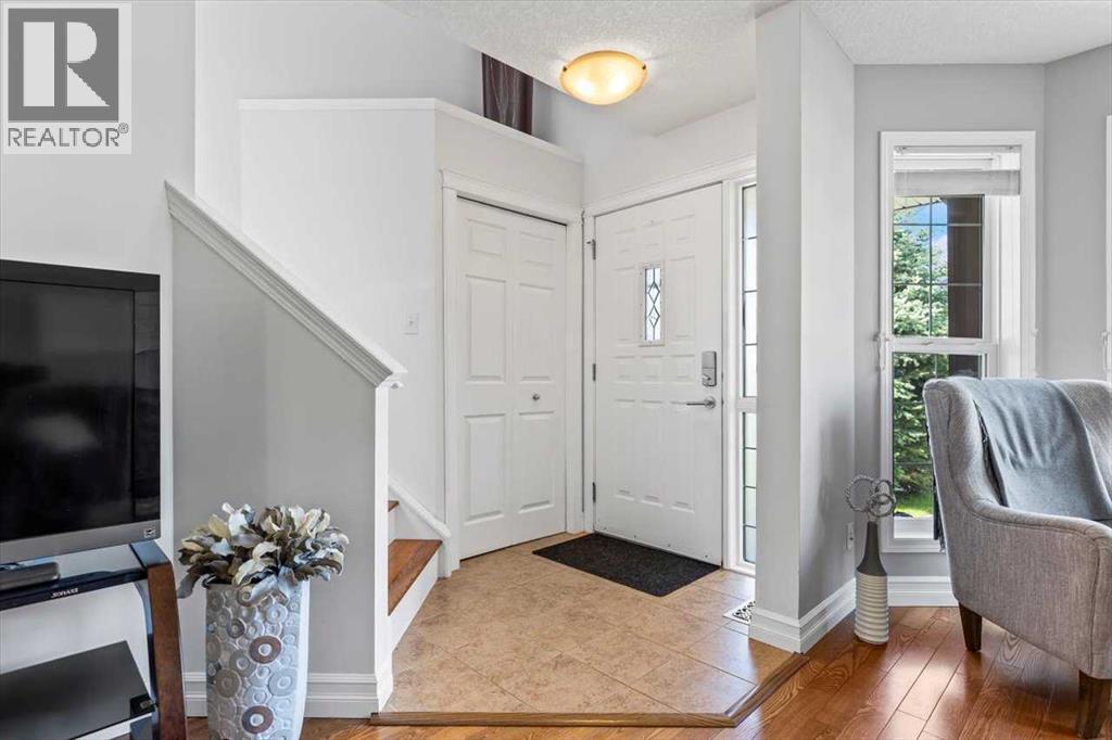 Single Family House for Sale in  Eversyde Circle SW Evergreen Calgary 