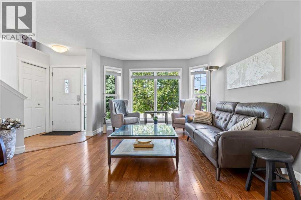Single Family House for Sale in  Eversyde Circle SW Evergreen Calgary 