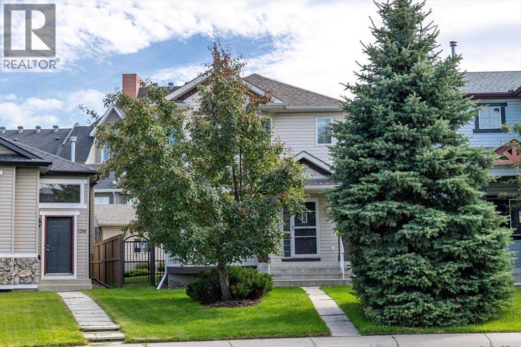 Single Family House for Sale in  Eversyde Circle SW Evergreen Calgary 