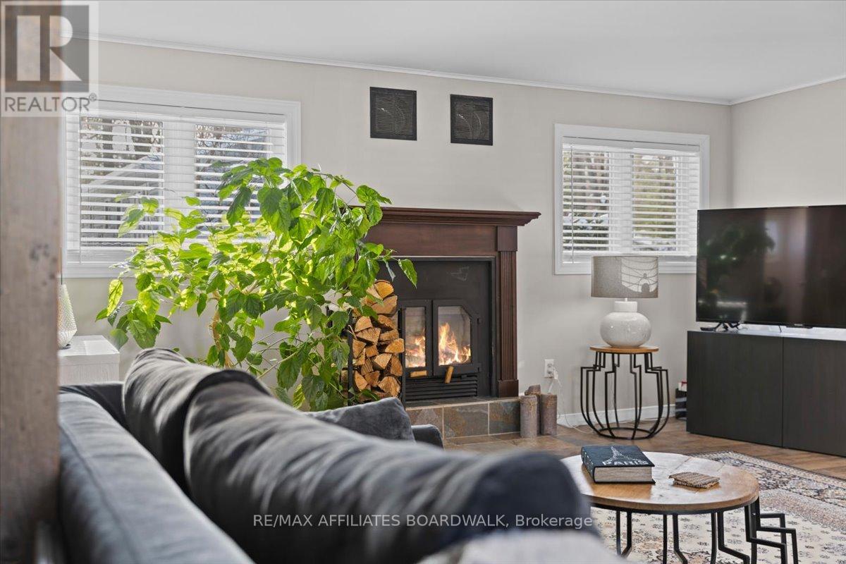 Photo 13 of 191 Macmillan Lane, Ottawa ON