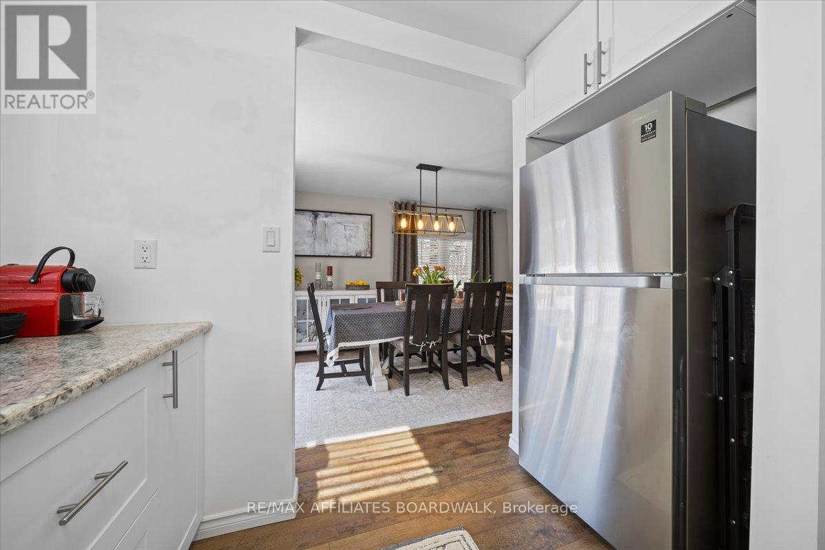 Photo 17 of 191 Macmillan Lane, Ottawa ON