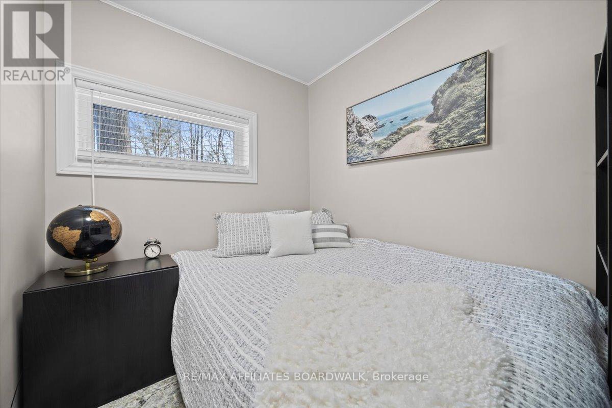 Photo 24 of 191 Macmillan Lane, Ottawa ON