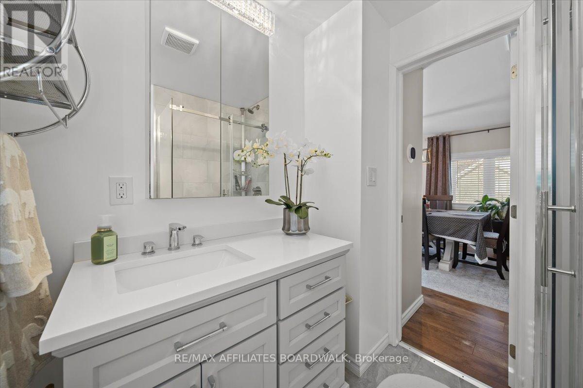 Photo 28 of 191 Macmillan Lane, Ottawa ON