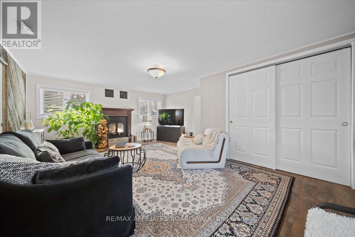 Photo 6 of 191 Macmillan Lane, Ottawa ON