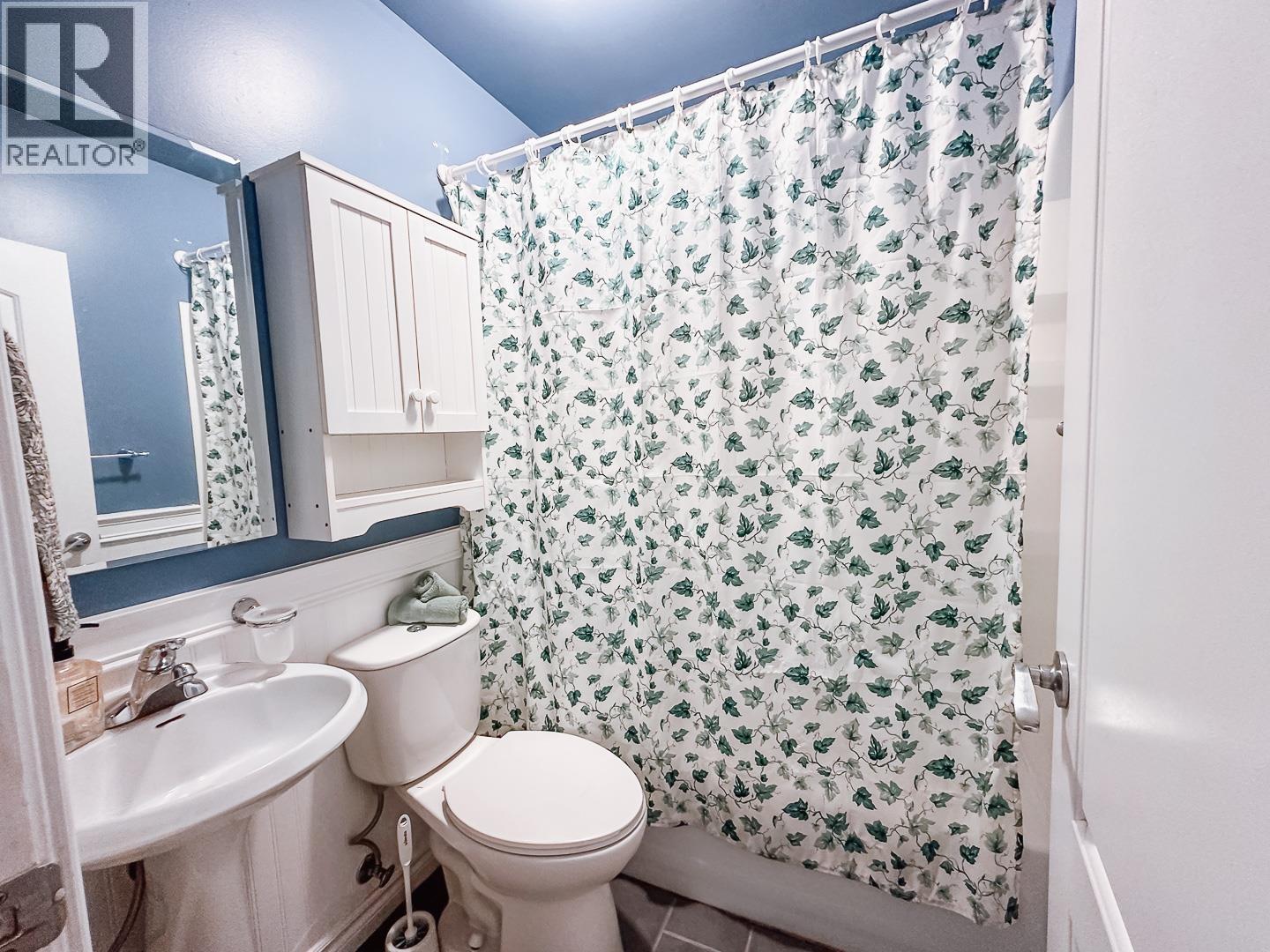 Photo 8 of 2501 Grant Road, Prince George BC