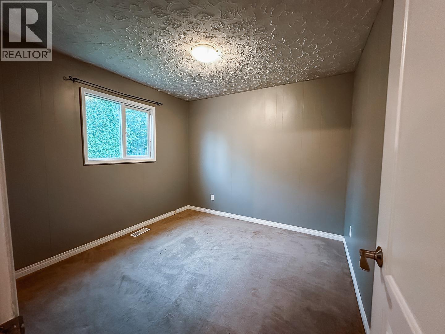 Photo 28 of 2501 Grant Road, Prince George BC