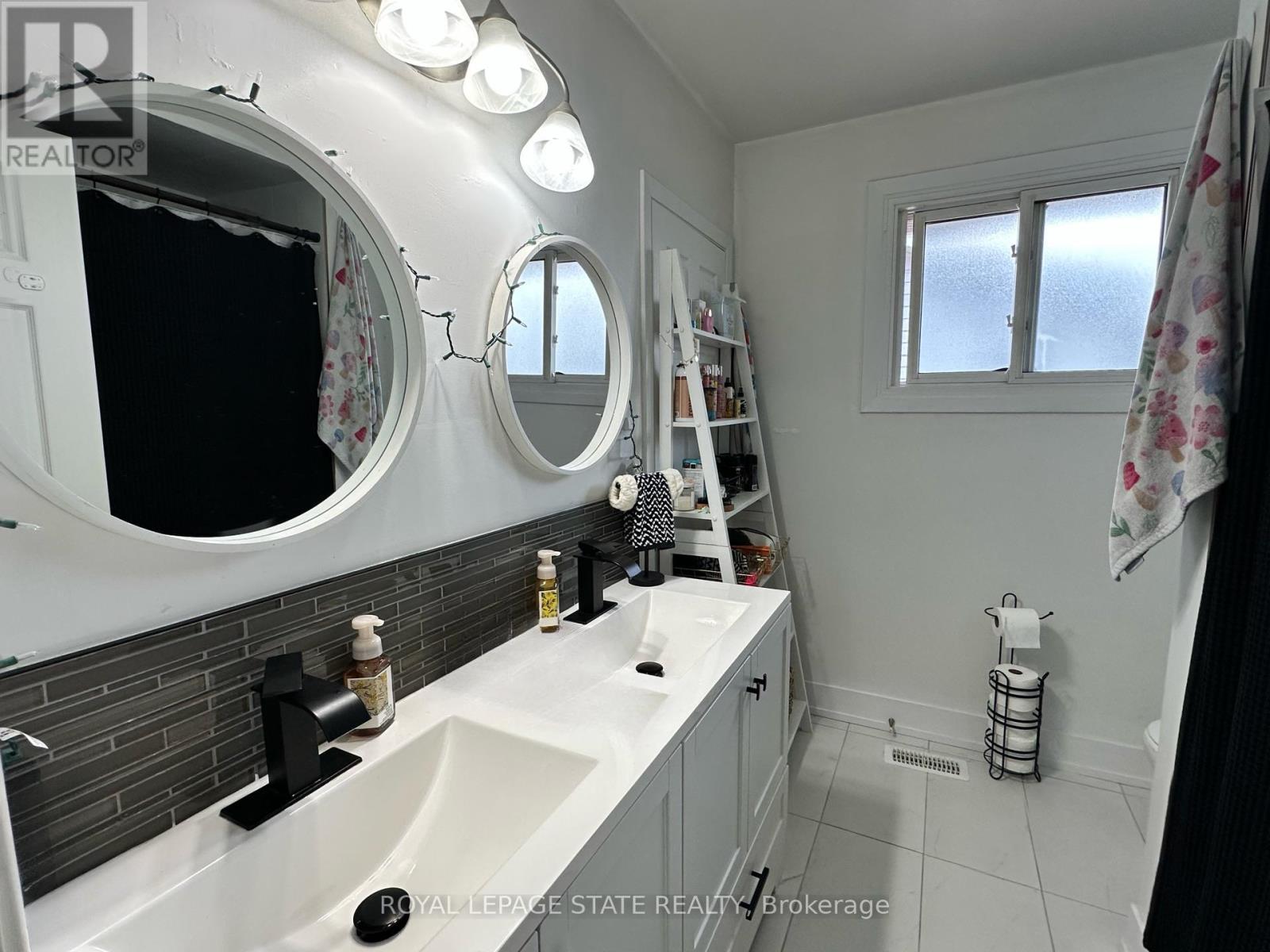 Photo 16 of 14 Anson Avenue, Hamilton ON