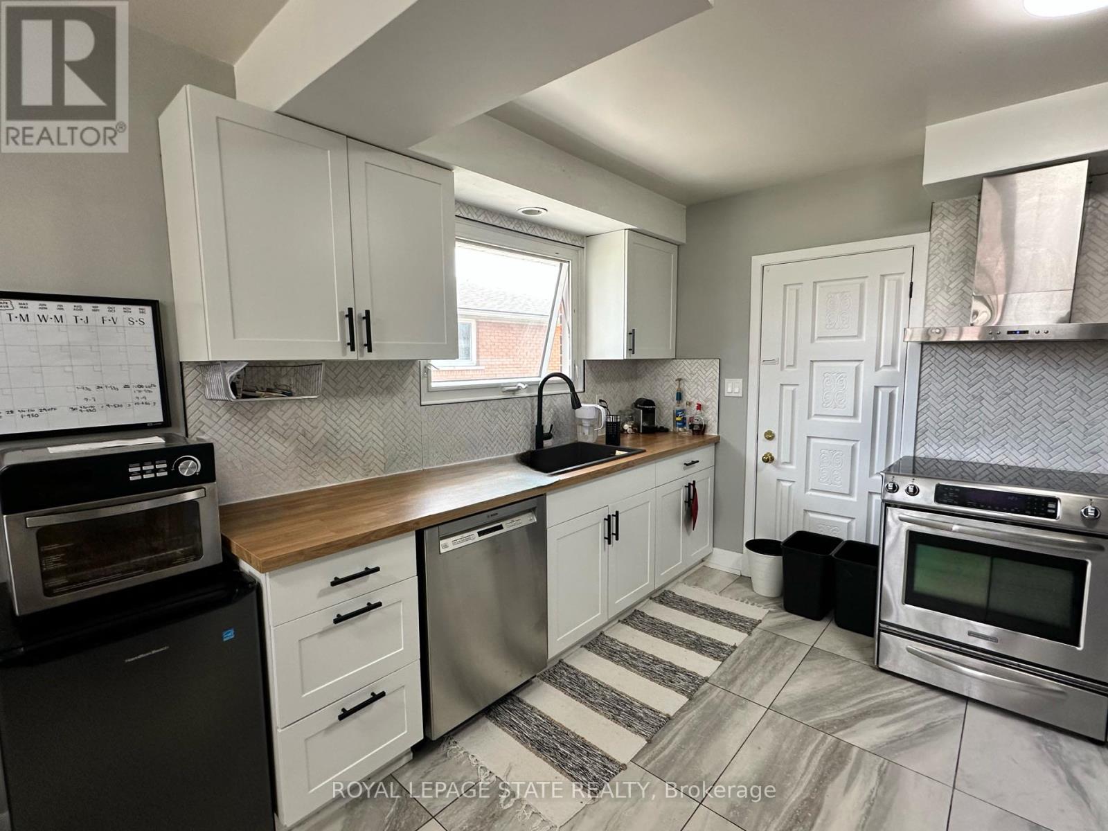 Photo 10 of 14 Anson Avenue, Hamilton ON