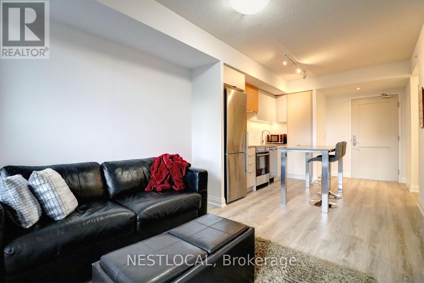 Photo 17 of 451 26 Gibbs Road, Toronto ON