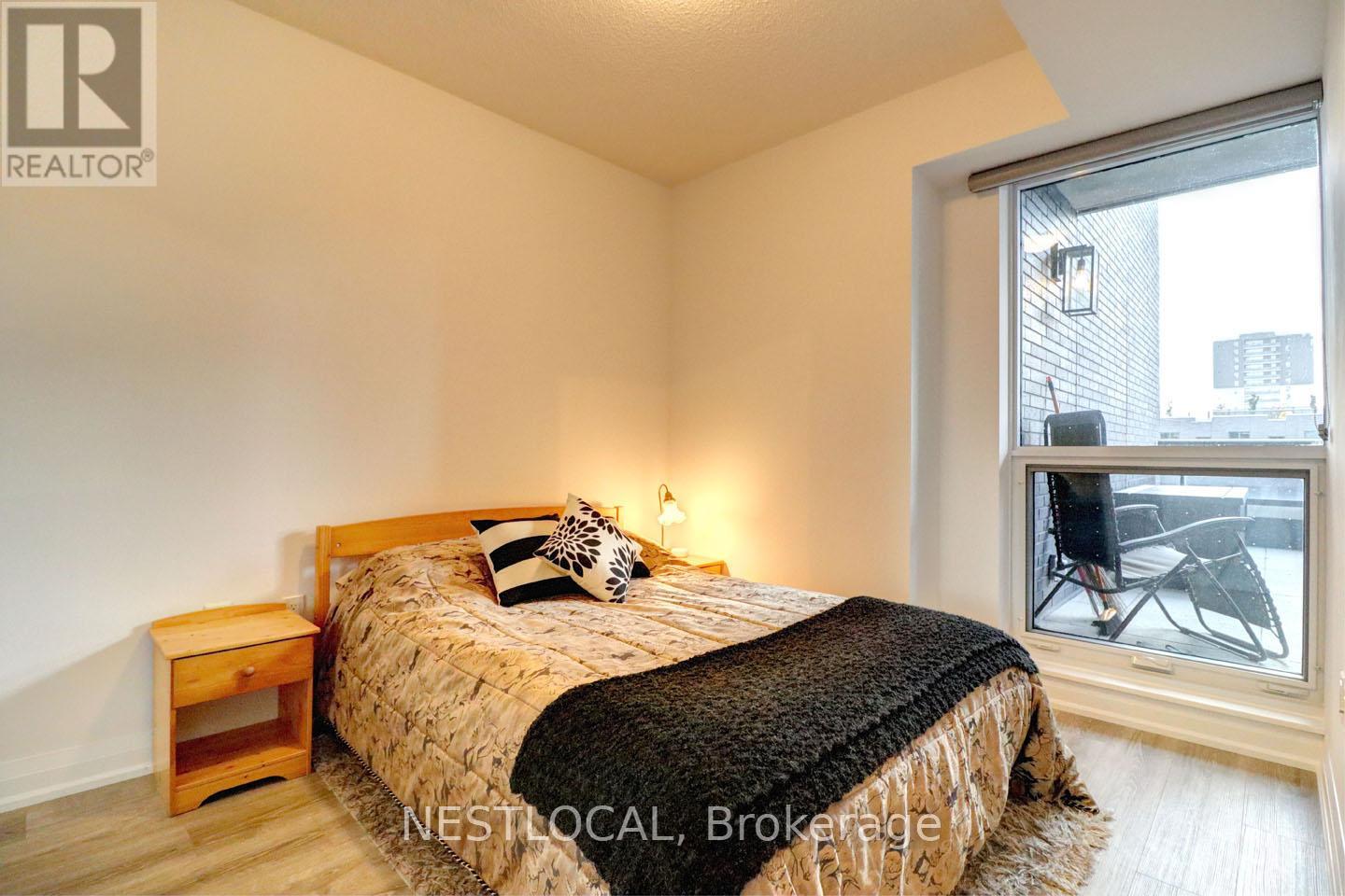 Photo 18 of 451 26 Gibbs Road, Toronto ON