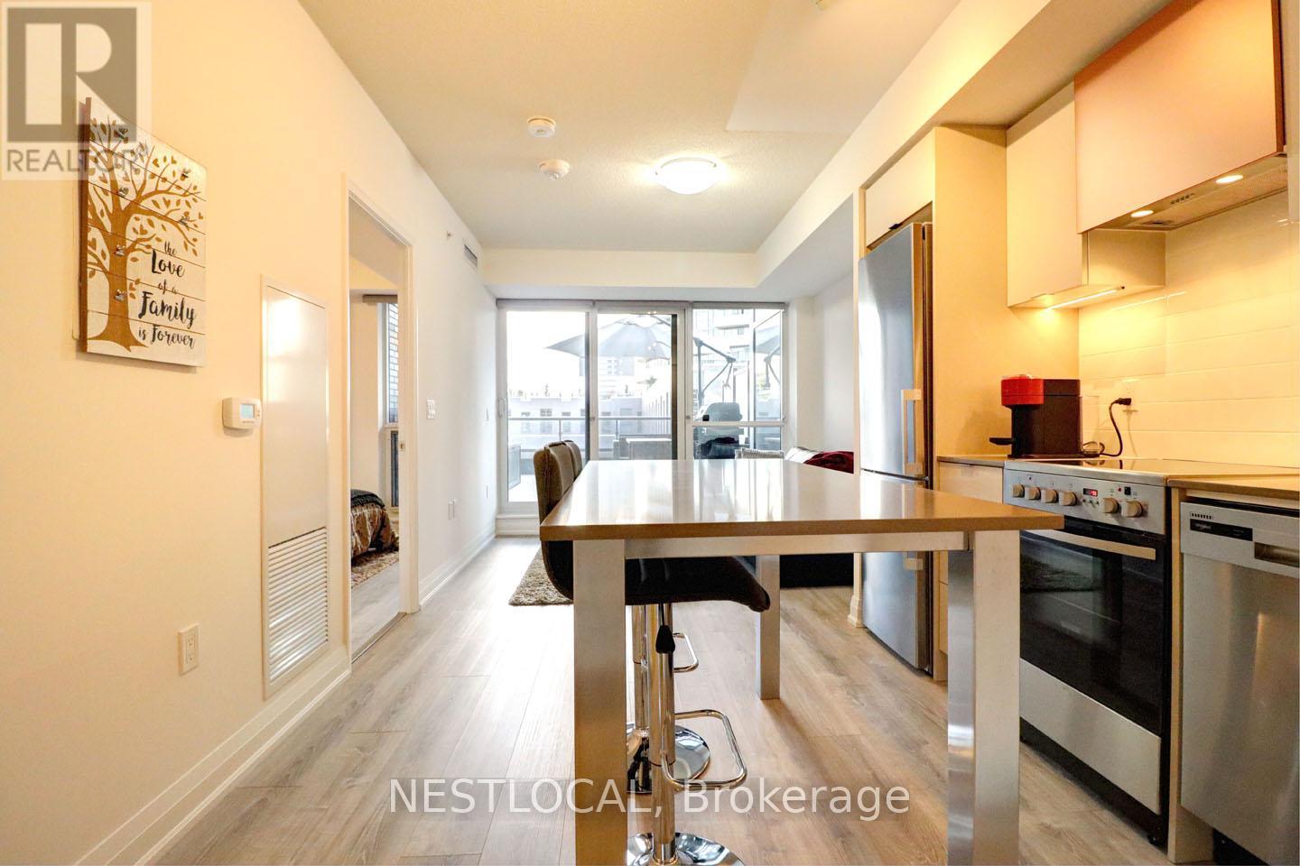 Photo 9 of 451 26 Gibbs Road, Toronto ON