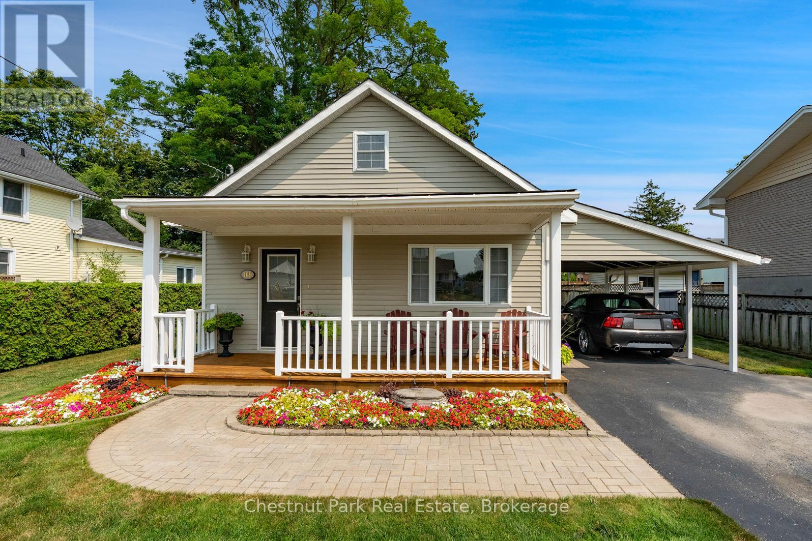 Photo 22 of 169 Walnut Street, Collingwood ON