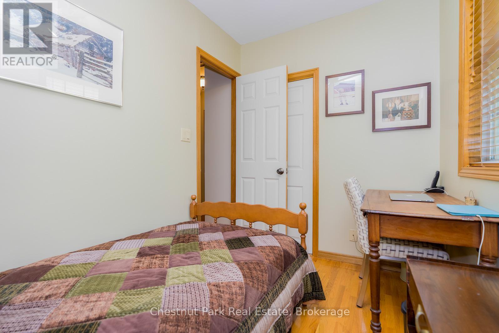 Photo 16 of 169 Walnut Street, Collingwood ON