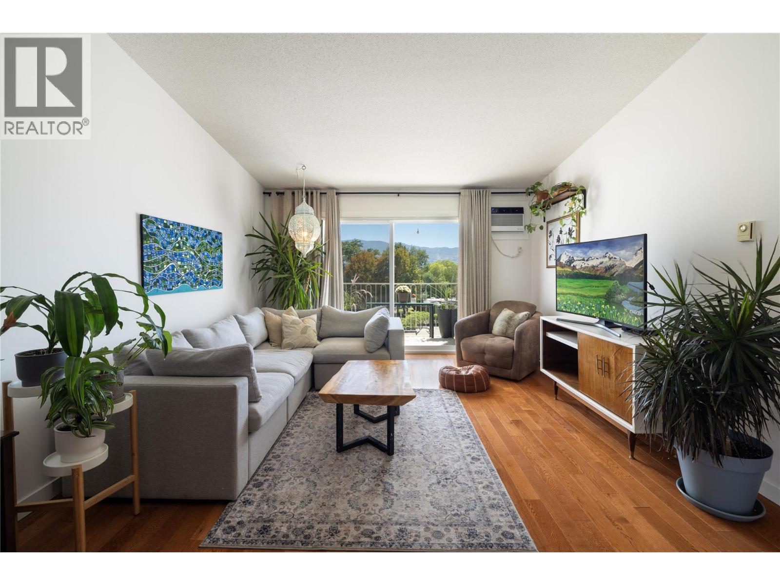 Photo 27 of 3160 Casorso Road Unit 404, Kelowna BC
