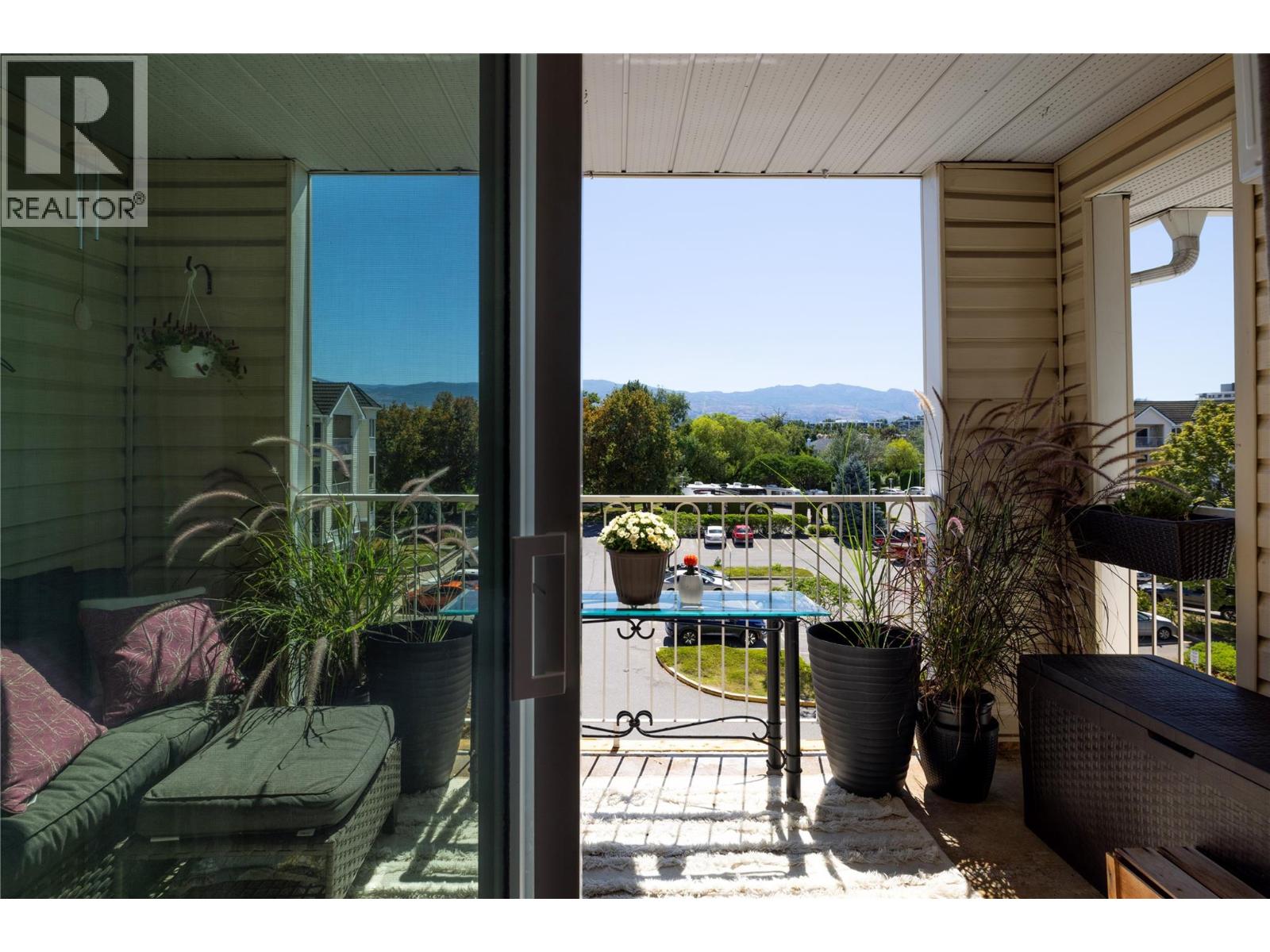 Photo 20 of 3160 Casorso Road Unit 404, Kelowna BC