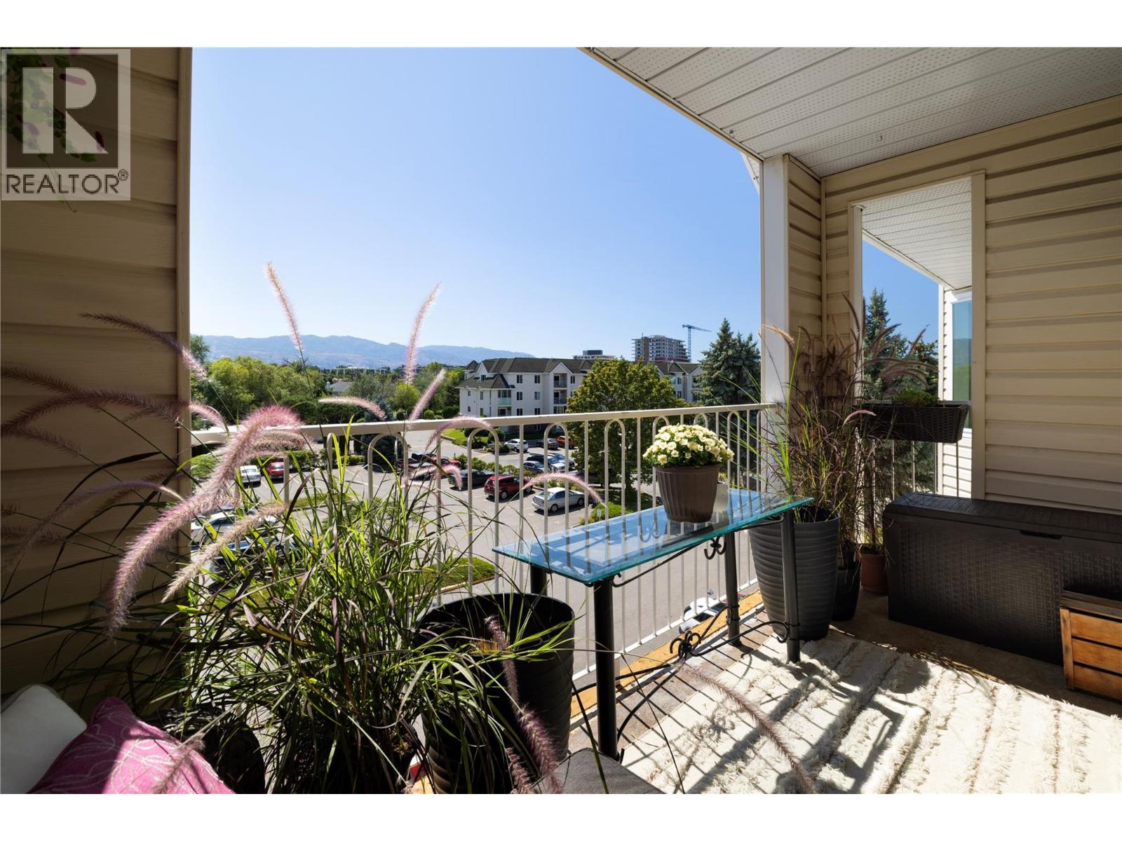 Photo 32 of 3160 Casorso Road Unit 404, Kelowna BC