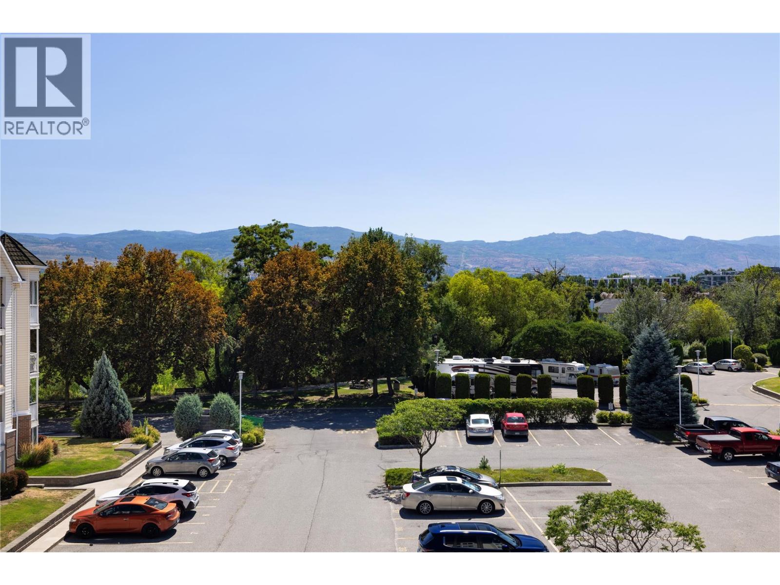 Photo 18 of 3160 Casorso Road Unit 404, Kelowna BC