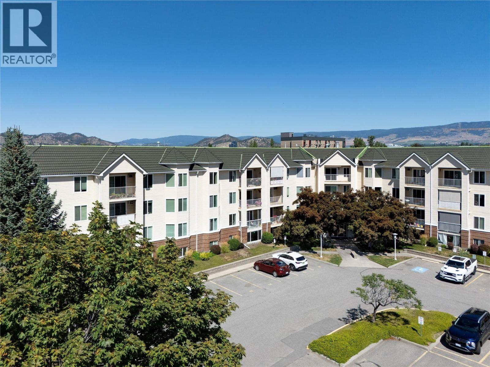 Photo 42 of 3160 Casorso Road Unit 404, Kelowna BC