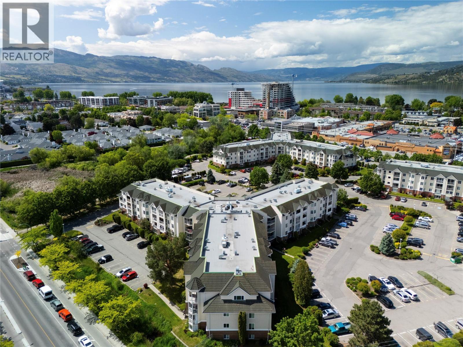Photo 19 of 3160 Casorso Road Unit 404, Kelowna BC
