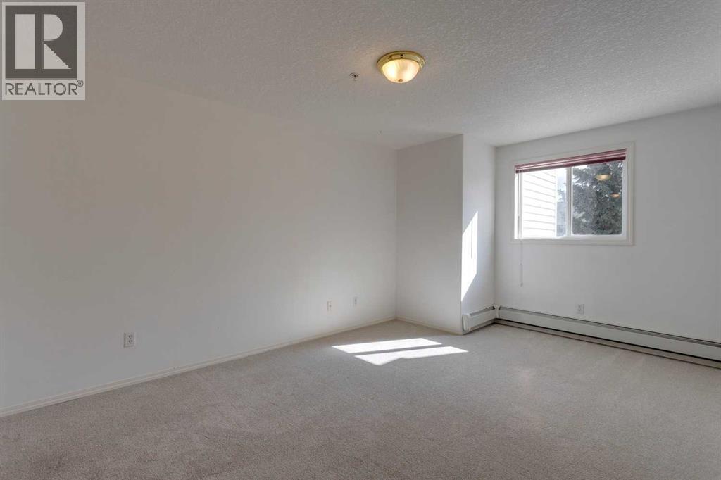 Single Family House for Sale in   Manora Place NE Marlborough Park Calgary 