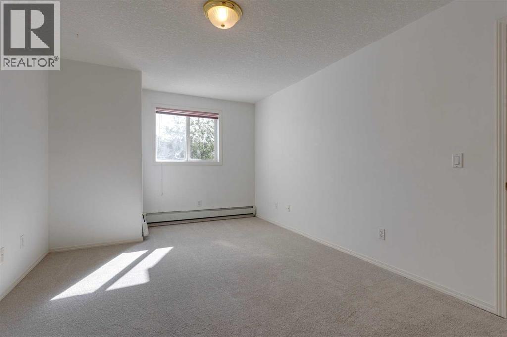 Single Family House for Sale in   Manora Place NE Marlborough Park Calgary 