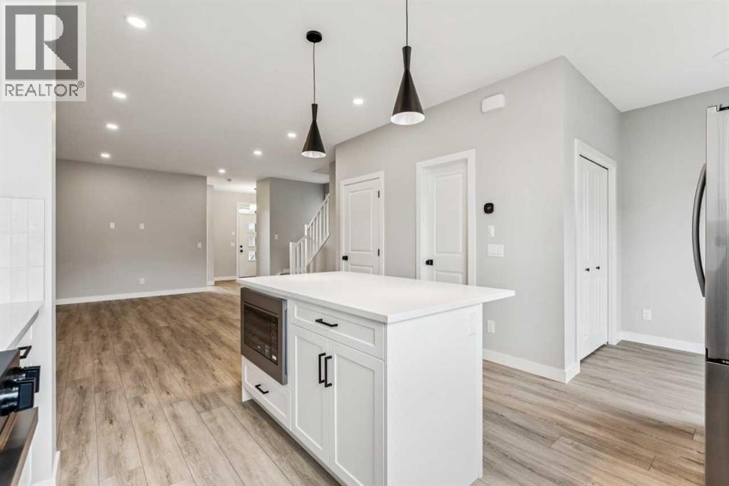 Photo 9 of 41 Savanna Place Ne, Calgary AB
