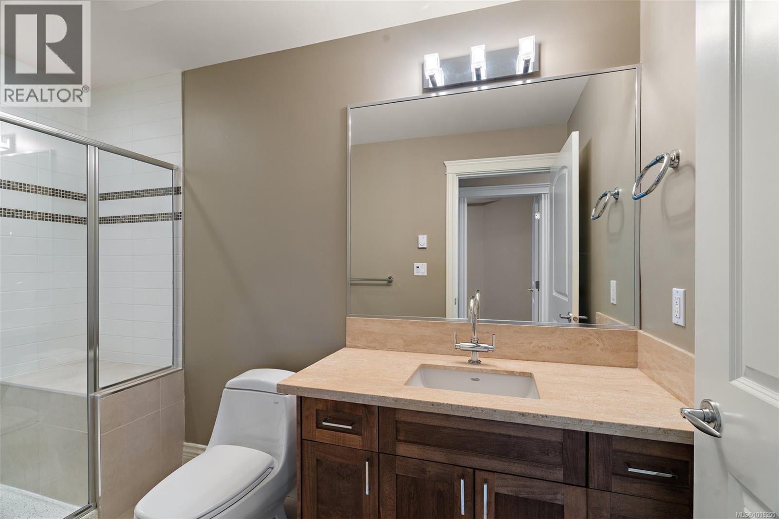 Photo 21 of 203 751 Goldstream Ave, Langford BC
