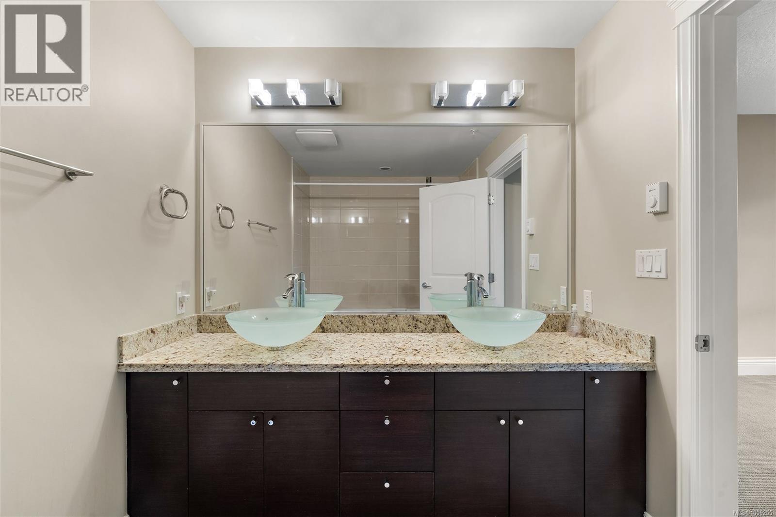 Photo 8 of 203 751 Goldstream Ave, Langford BC