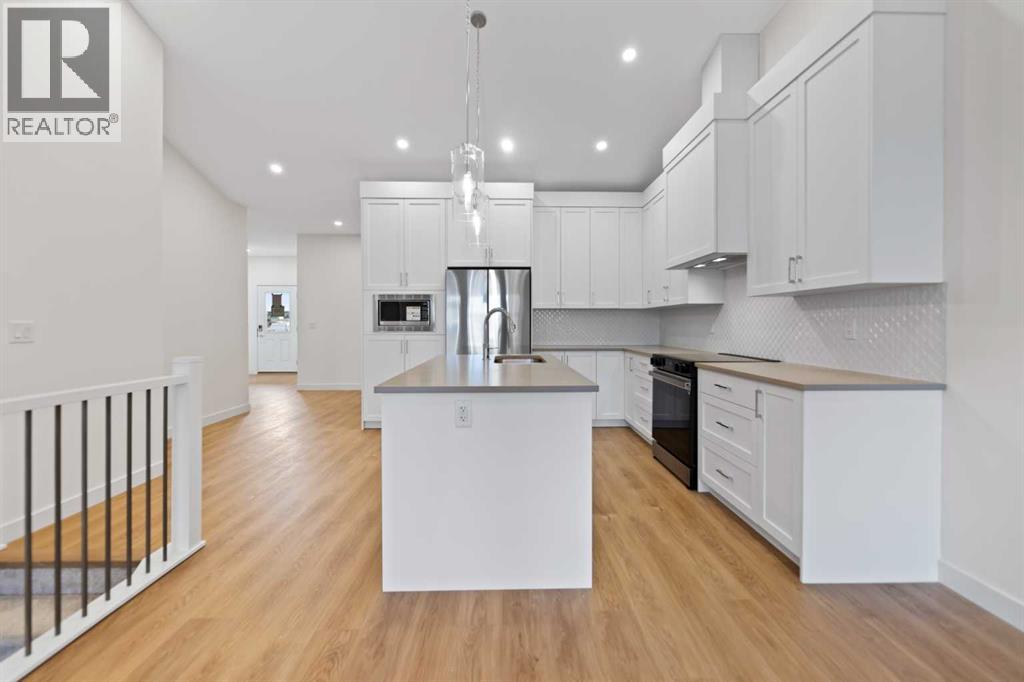 Photo 11 of 300 15 Coopersfield Link Sw, Airdrie AB