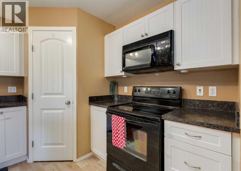 Photo 6 of 106 70 Panatella Landing Nw, Calgary AB